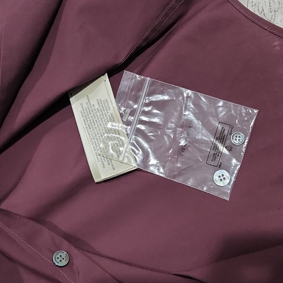 SOLD--Men's Burberry Dress Shirt *NWOT* - Picture 5 of 5